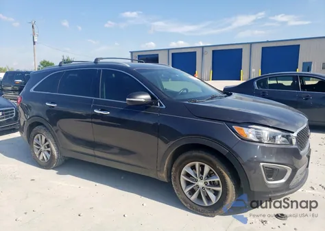 2017 Kia Sorento Lx из США, поврежденный, VIN 5XYPG4A33HG277015